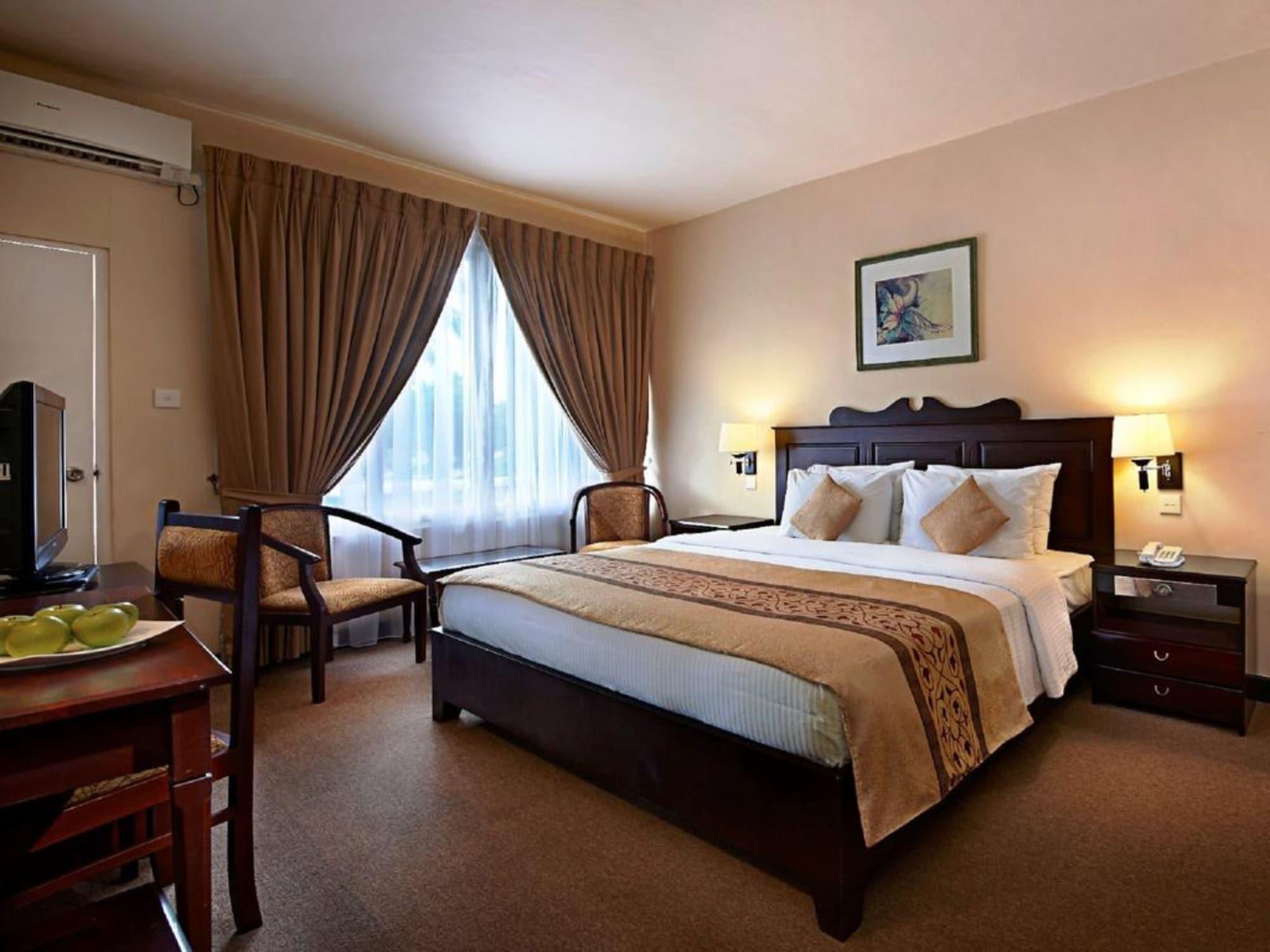 Berjaya Hotel Colombo Dehiwala-Mount Lavinia Zewnętrze zdjęcie