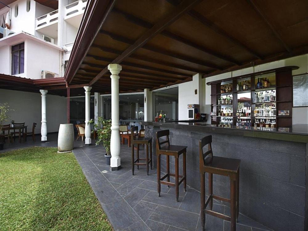 Berjaya Hotel Colombo Dehiwala-Mount Lavinia Zewnętrze zdjęcie