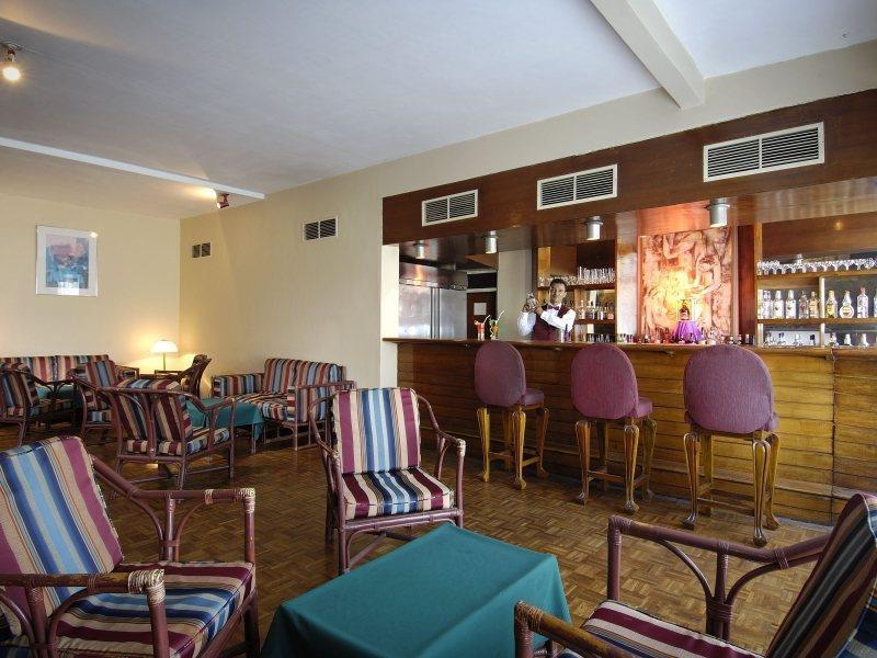 Berjaya Hotel Colombo Dehiwala-Mount Lavinia Restauracja zdjęcie