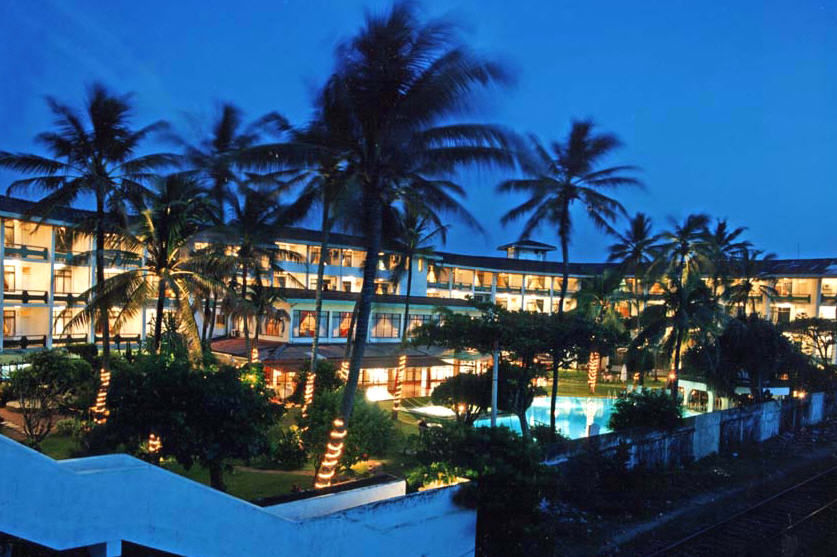 Berjaya Hotel Colombo Dehiwala-Mount Lavinia Zewnętrze zdjęcie